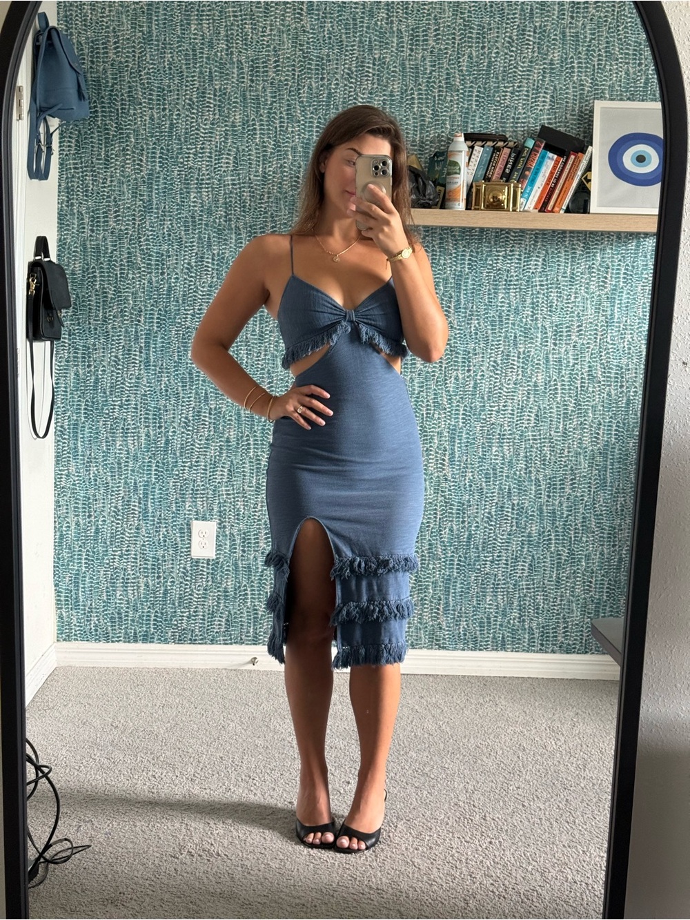 Saylor Sachi Fringe Dress size small - Picture 1 of 5